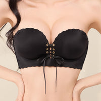 Black Scalloped Edge