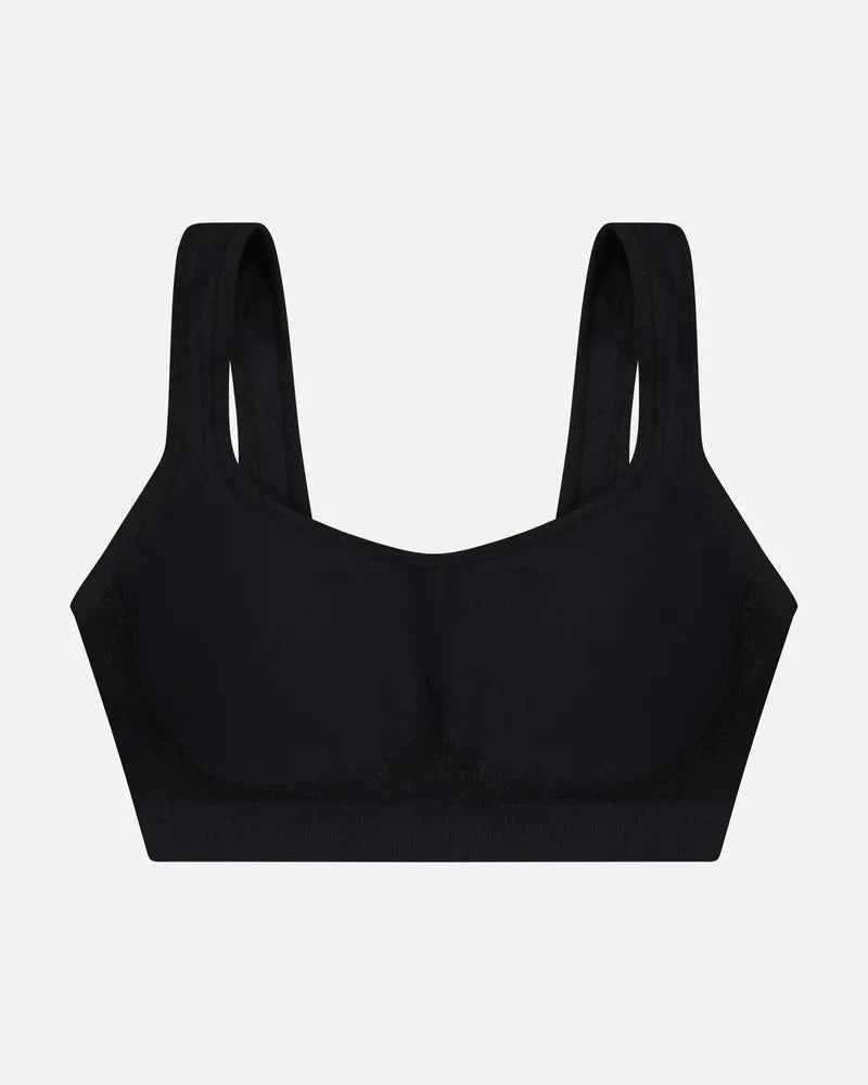 Plus Size Seamless Wireless Bra with Sewn-In Pads for Curvy Women