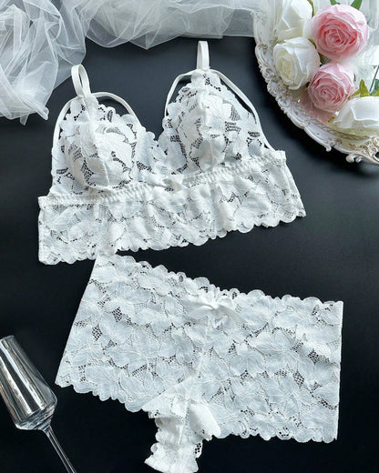 Plus Size Lace Lingerie Set  2-Piece Sexy Sleepwear