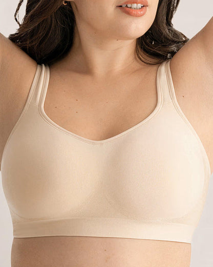 Plus Size Seamless Wireless Bra with Sewn-In Pads for Curvy Women