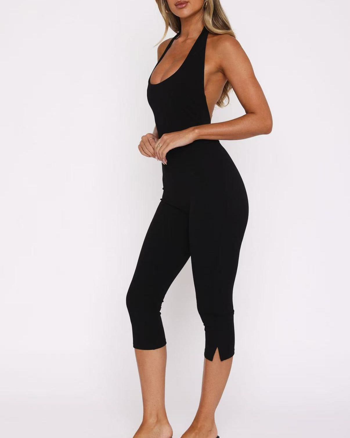 Women Sleeveless Bodycon Capri Jumpsuit