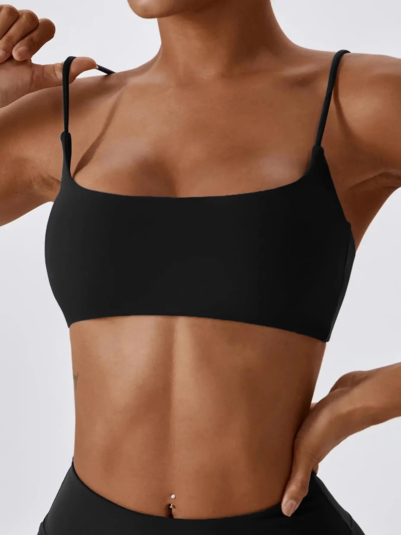 Women's Solid Wireless Sports Bra - Comfortable & Breathable