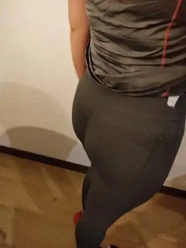 Emma L.
